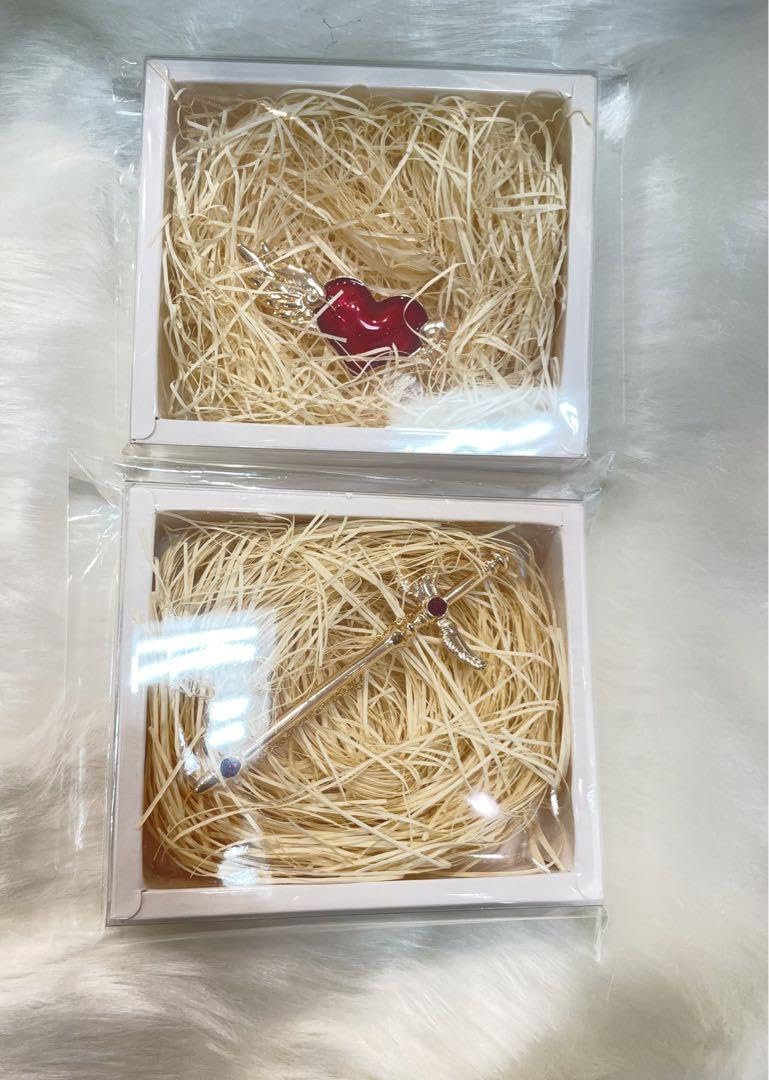 Amazon.co.jp: カードキャプターさくら ブローチ ソード ハート 25th