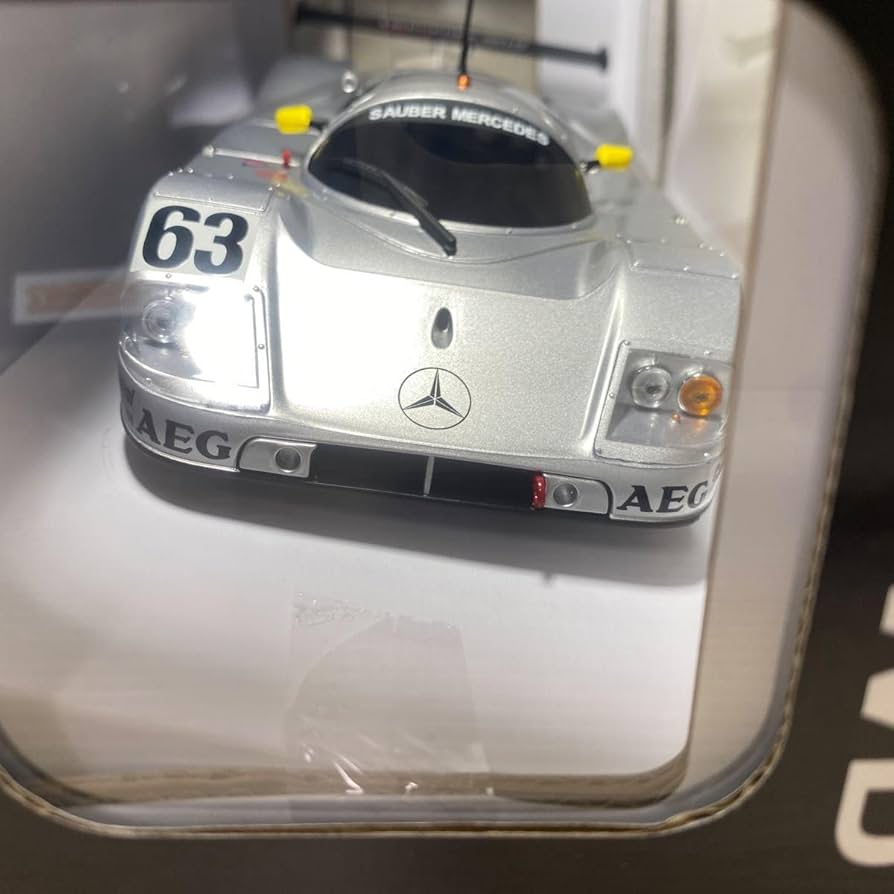 Amazon.co.jp: 京商ミニッツRWDシリーズ レディセット ザウバー