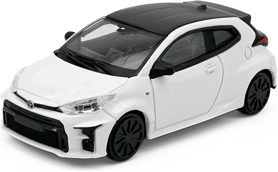 Amazon.co.jp: Bburago 18-30470 1/43 Toyota GR Yaris White Mini Car