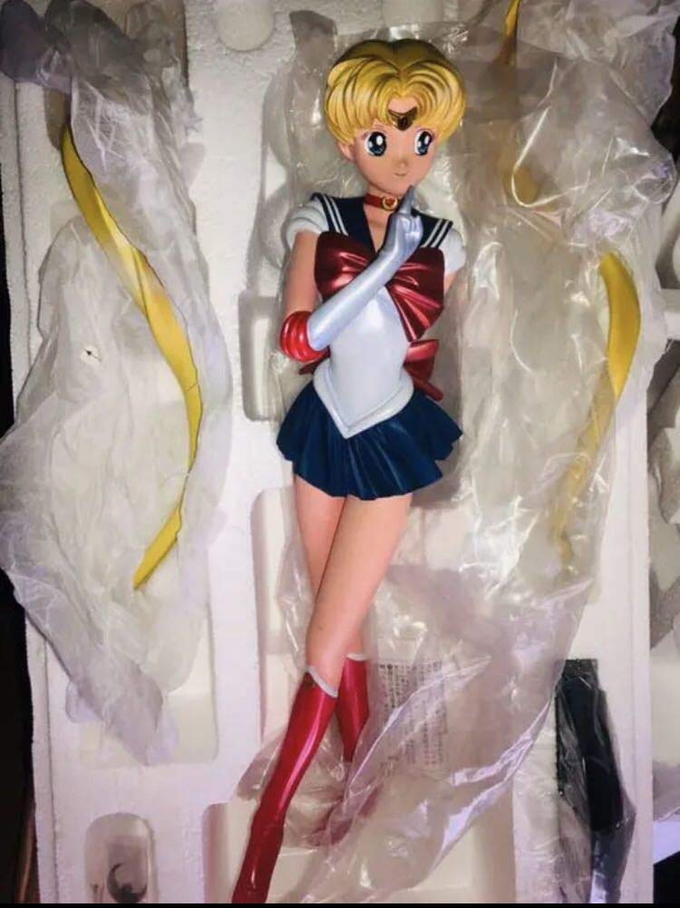 海洋堂 スーパーセーラームーン 1/4 コールドキャスト フィギュア BOME