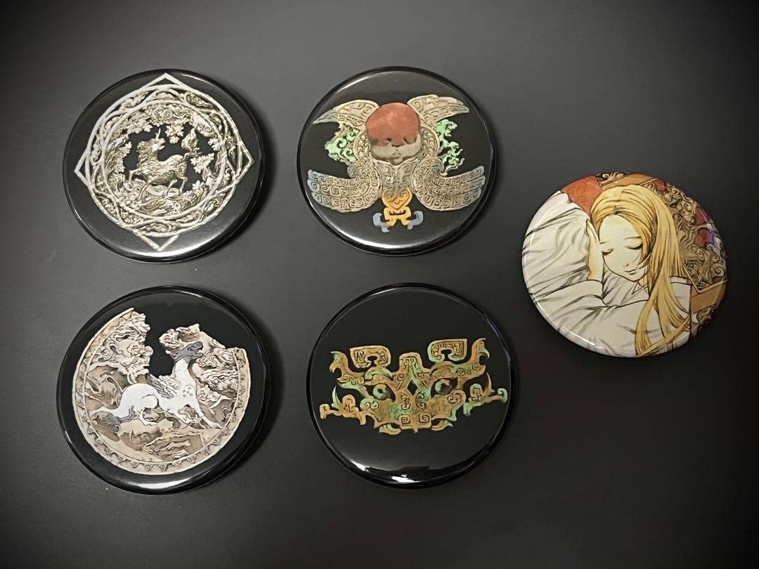 Amazon | 十二国記 缶バッジ 小野不由美 石卷市 山田章博原画展 グッズ