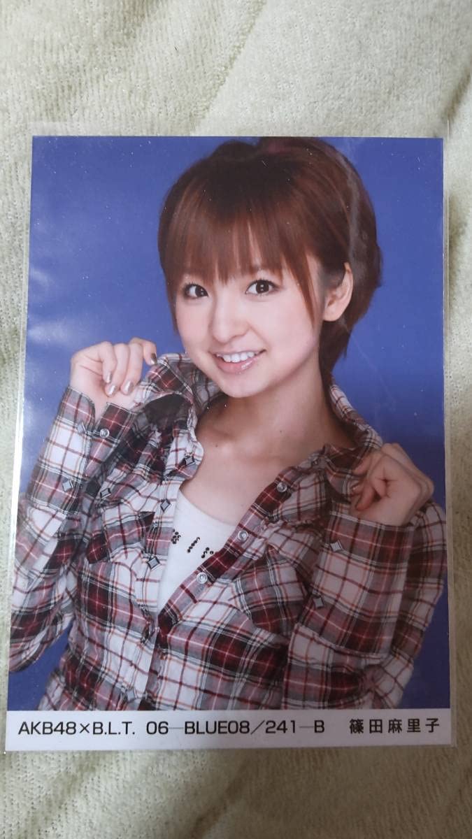 Amazon.co.jp: AKB48xB.L.T. 06-BLUE08/241-B 篠田麻里子 写真