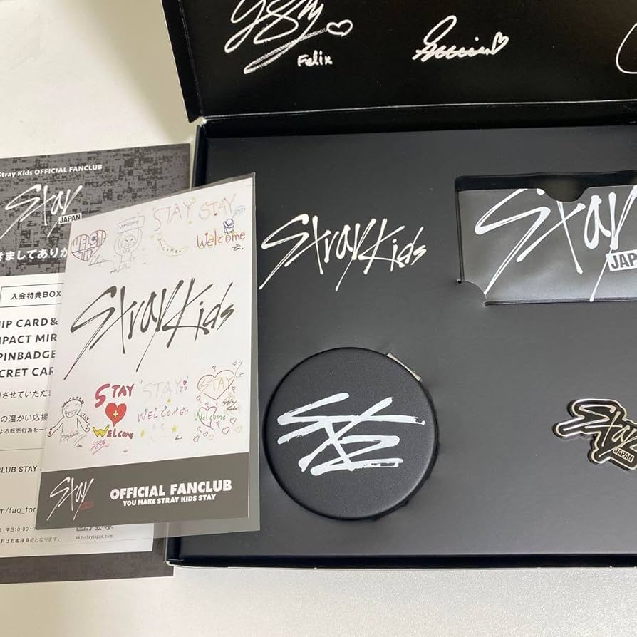 Amazon.co.jp: スキズ ファンクラブ特典 FC straykids stray kids