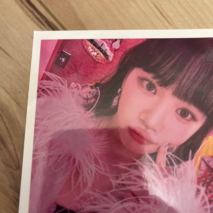 Amazon.co.jp: Le Sserafim ルセラフィム トレカ スクエアセルフィー