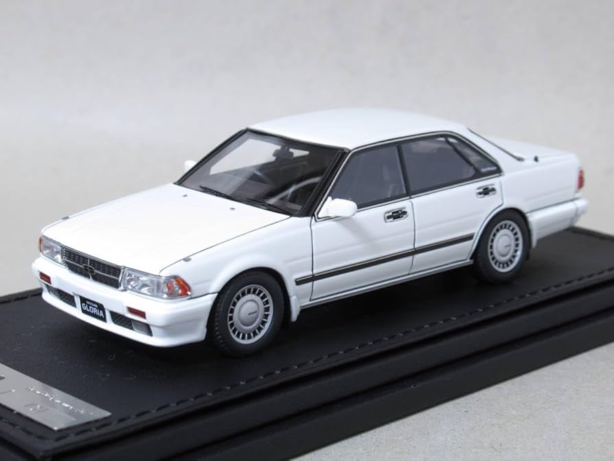 Amazon | 1/43 ニッサン グロリア Y31 グランツーリスモ SV ホワイト