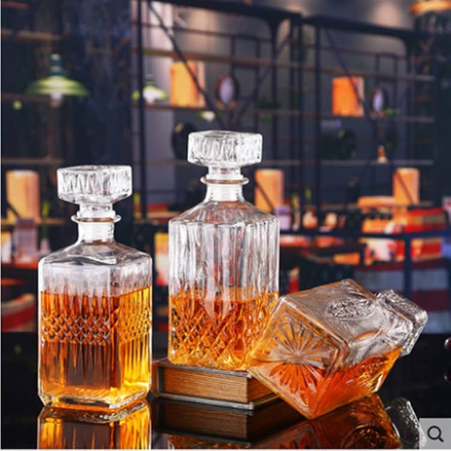 Amazon | デキャンタ クリスタル ボトル、エレガントな外国のワイン