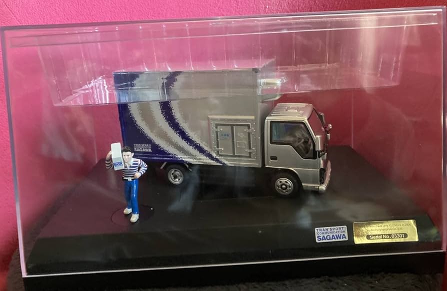 Amazon.co.jp: 佐川急便 サガワ 1/24ミニカー いすゞ エルフ 2t(トン