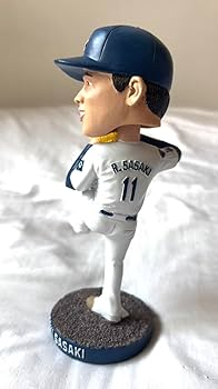 Amazon.co.jp: ロサンゼルス・ドジャース 佐々木朗希 バブルヘッド人形