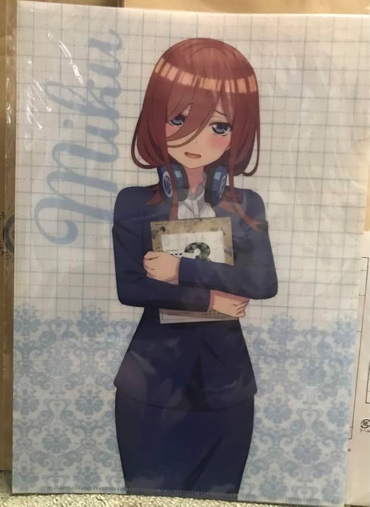 Amazon.co.jp: 中野三玖 五等分の花嫁検定 クリアファイル : おもちゃ