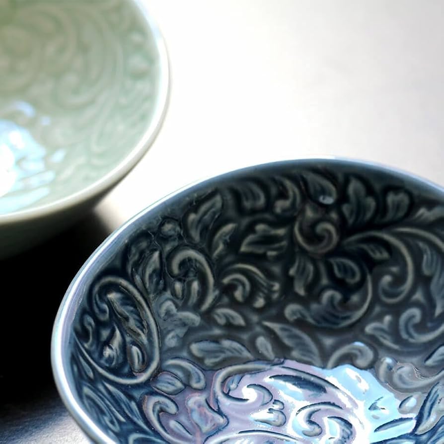 Amazon.co.jp: 楕円鉢 花柄のお皿 タイ セラドン焼 セラドン焼き タイ