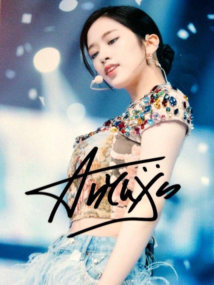 Amazon.co.jp: アンユジン直筆サイン入り2Lサイズ写真…An Yu-jin