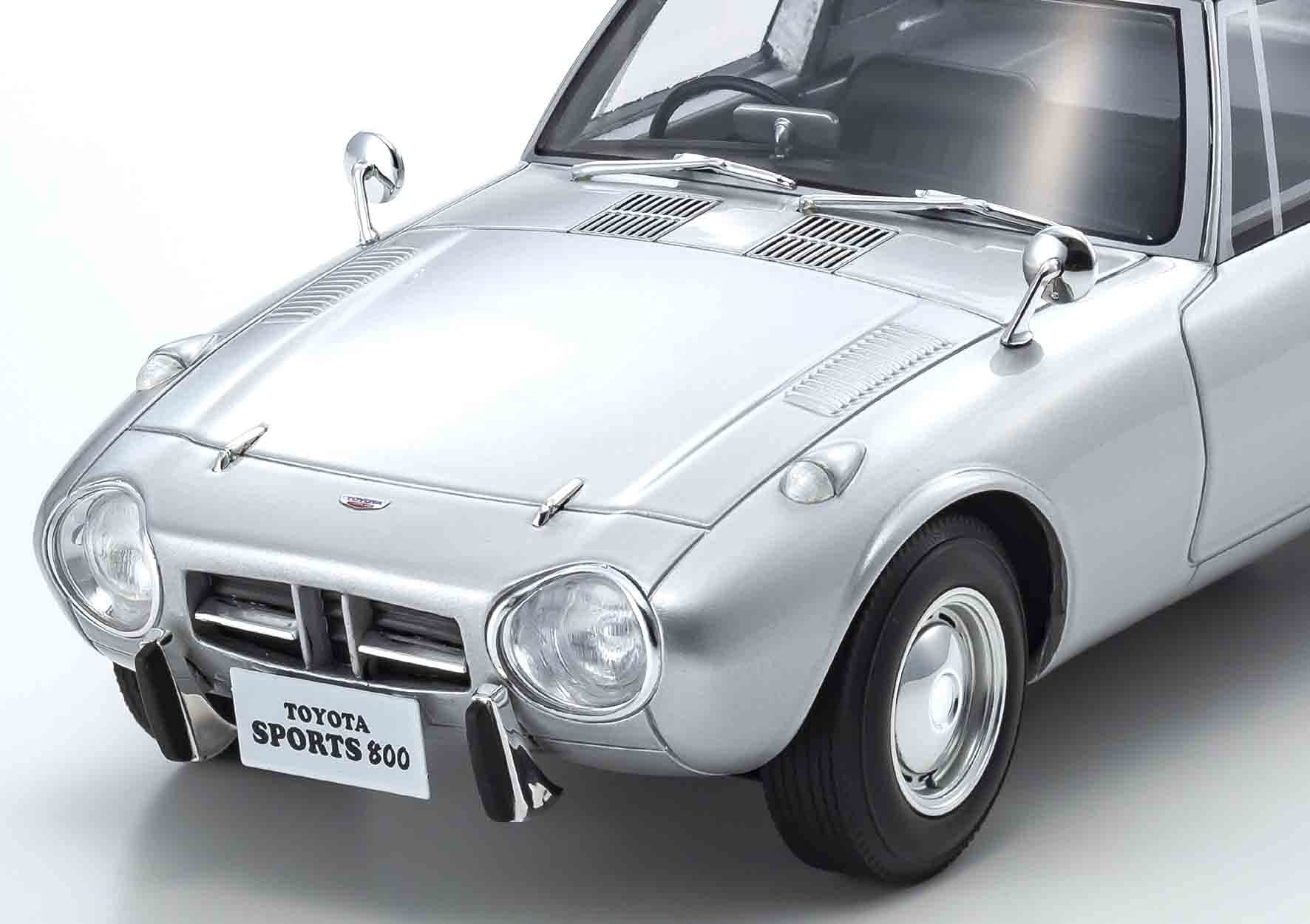 Amazon | samurai 1/18 トヨタ スポーツ 800 シルバー 完成品