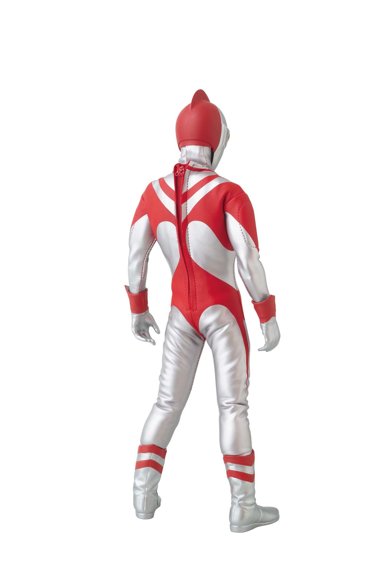 Amazon.com: Real Action Heroes (RAH) Ultraman 80 PVC Figure