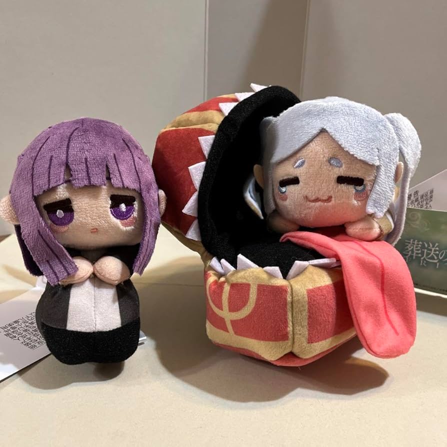 Amazon.co.jp: 葬送のフリーレンミニぬいぐるみフリーレン&ミミック