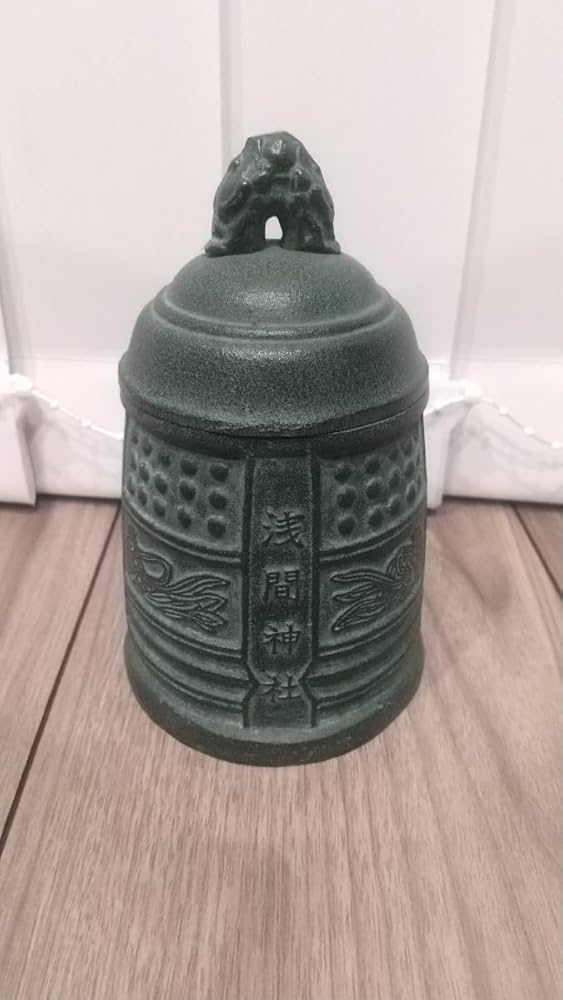 Amazon.co.jp: 浅間神社記念品釣り鐘レプリカ鐘昭和半鐘吊鐘置物仏具