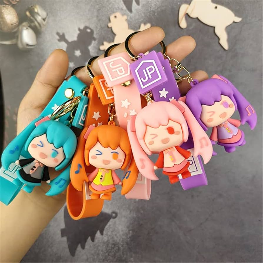 Amazon.co.jp: 初音ミクキーホルダー、キャラクターかわいいぬいぐるみ