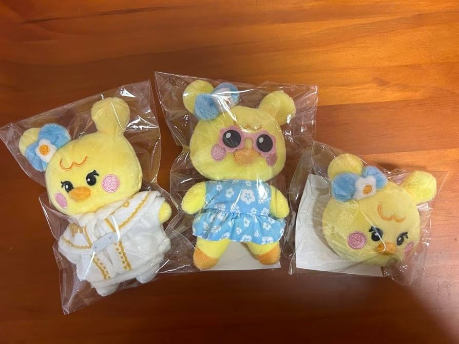 Amazon.co.jp: niziu ニジュー NIZOO バッグチャーム リオ りお リヨ