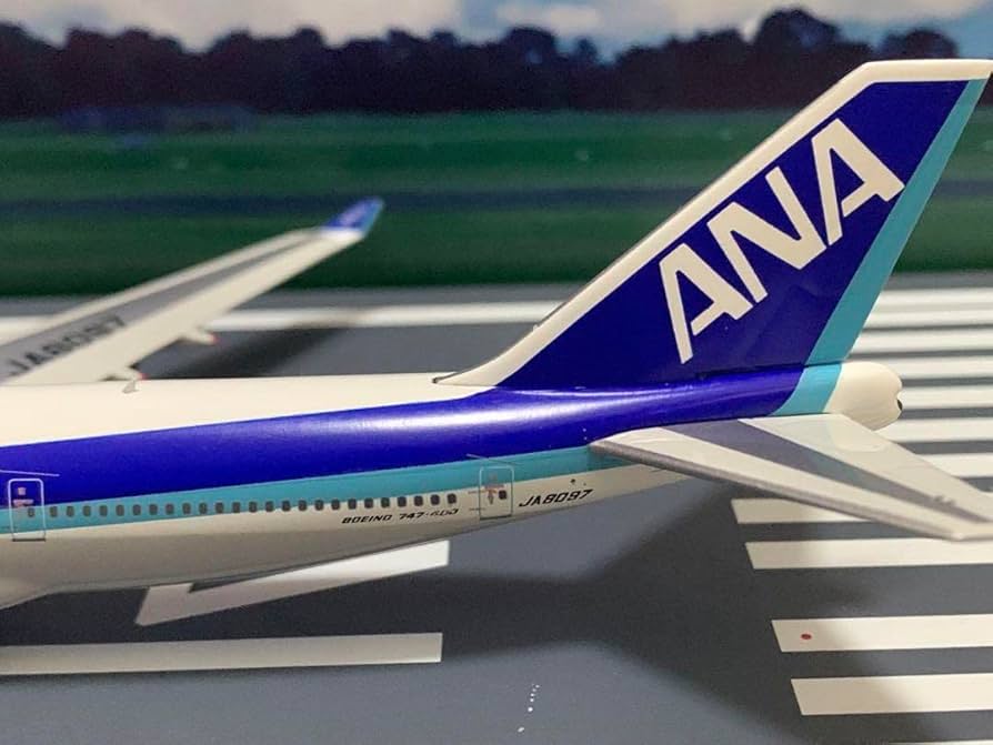 Amazon.co.jp: 1/400 ANA/全日空 ボーイング 747-400 漢字ロゴ : ホビー