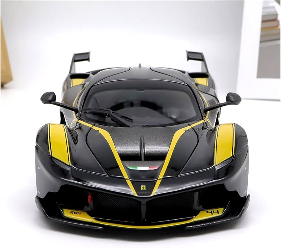 Amazon.co.jp: ミニカー スケールモデルカー 1:18 フェラーリ FXX K