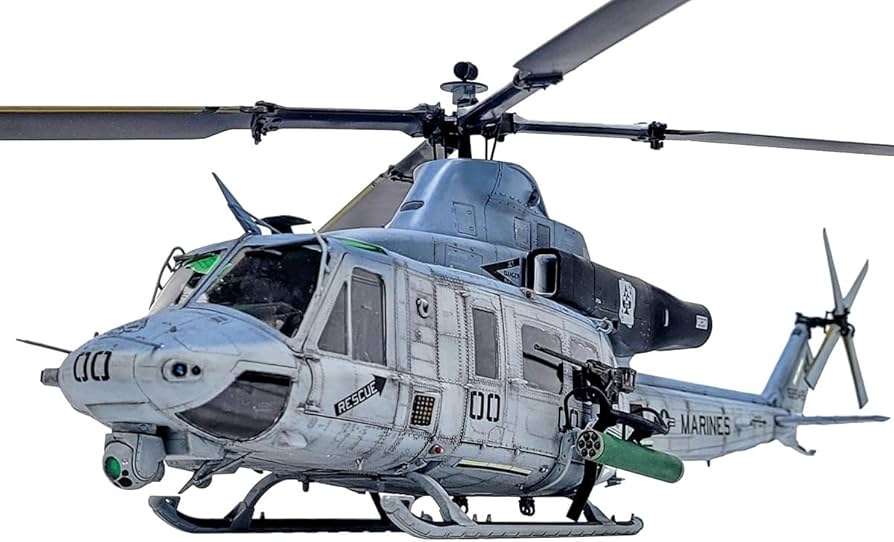 Amazon | アカデミー(Academy) 1/35 アメリカ海兵隊 UH-1Y ヴェノム