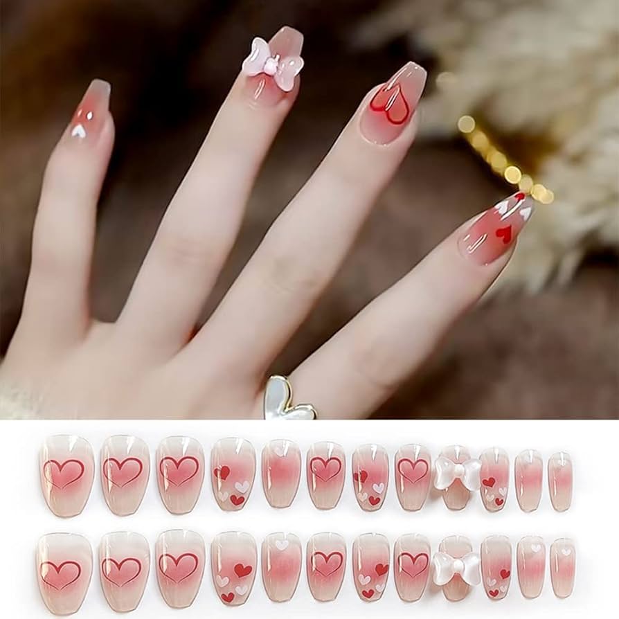 Amazon | Turkalla ネイルチップ 手用 24枚入 12別サイズ 3D立体感 蝶