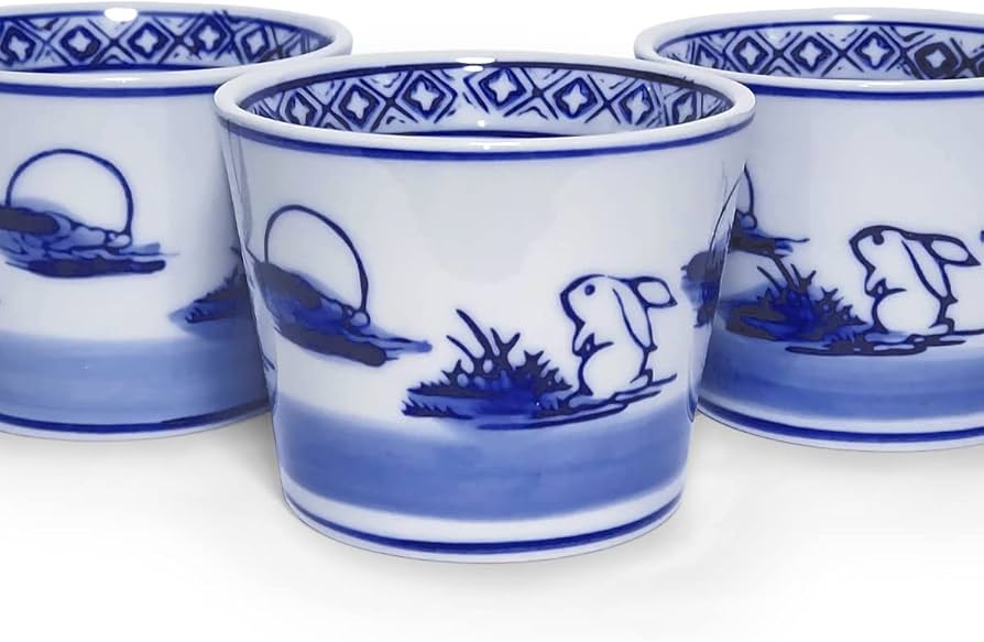 Amazon | そば猪口 お月見うさぎ ウサギ柄 染付 うつわ 器（単品販売