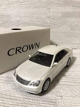 Amazon.co.jp: 1/30 トヨタ クラウン ロイヤルサルーン ゼロクラウン