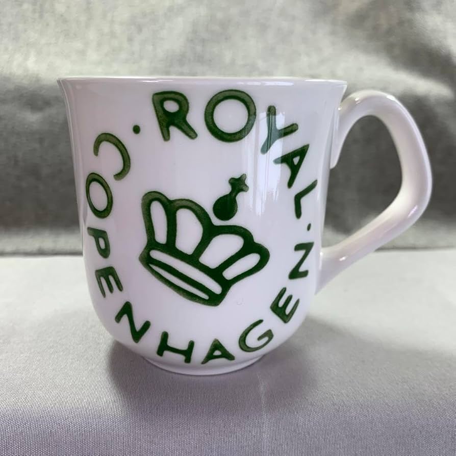 Amazon.co.jp: ロイヤルコペンハーゲン ニューシグネチャー マグカップ