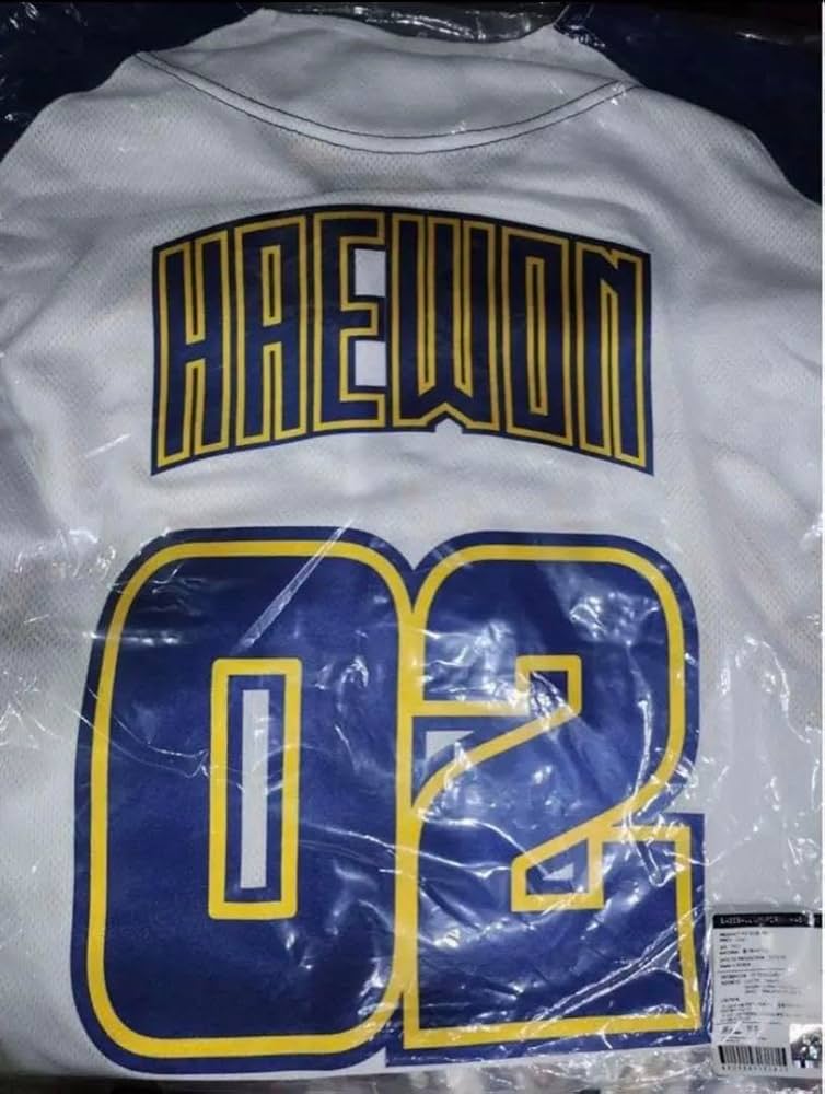 nmixxへウォンユニフォーム NMIXX へウォン ベースボールユニフォーム