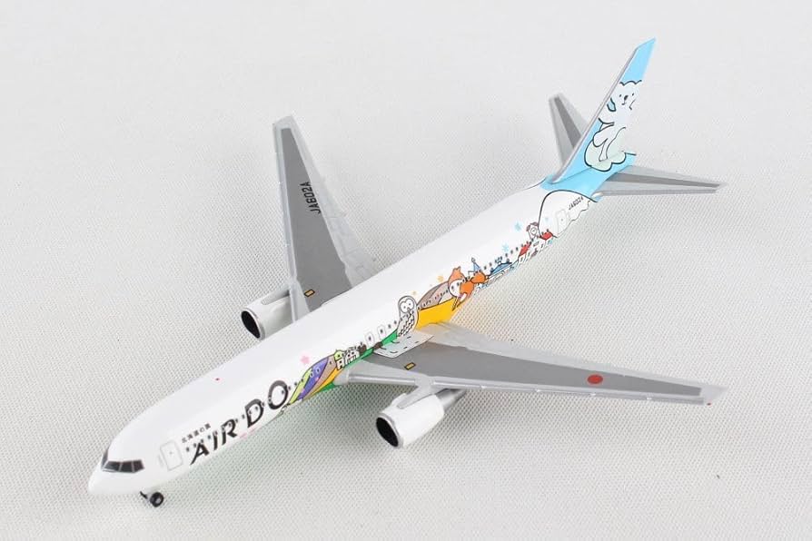 Amazon | ヘルパ 1/500 ボーイング 767-300 AIRDO ベア・ドゥ 北海道