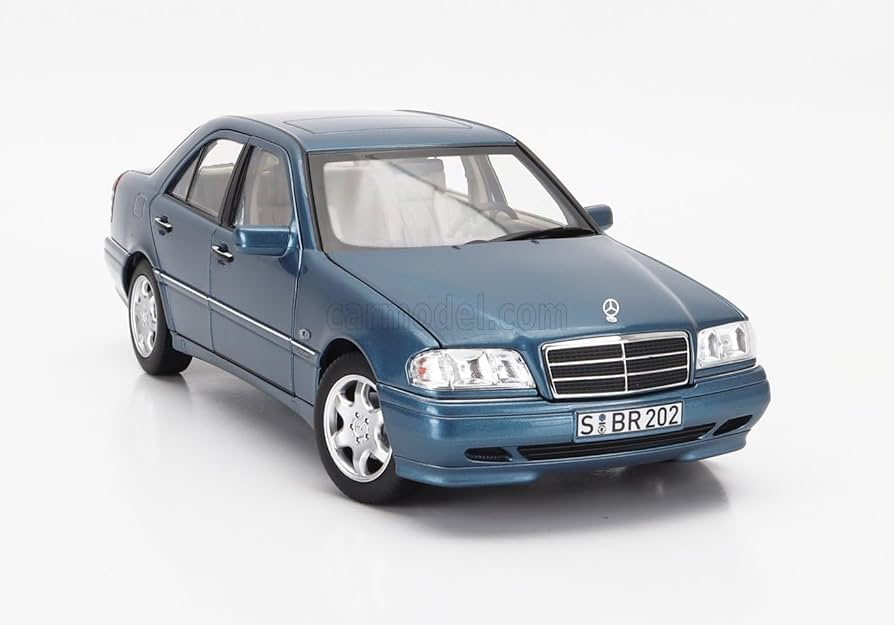 Amazon.co.jp: ミニカー 1/18 メルセデス ベンツ Cクラス C200 ノレブ
