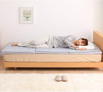 Amazon｜アイリスオーヤマ エアリーマットレス EXTRA 三つ折り