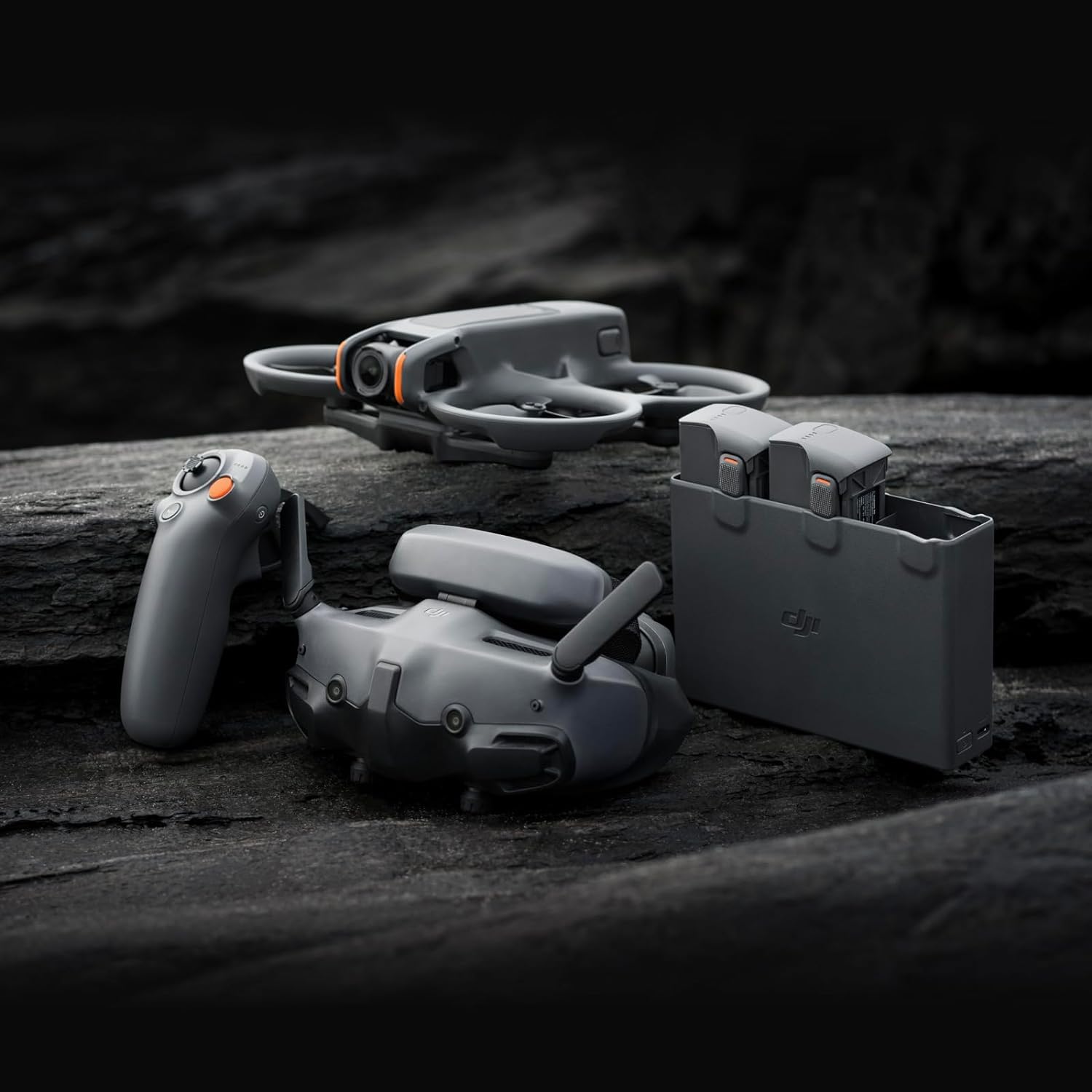 Amazon.com: DJI Avata 2 Fly More Combo (3 Batteries), FPV Drone