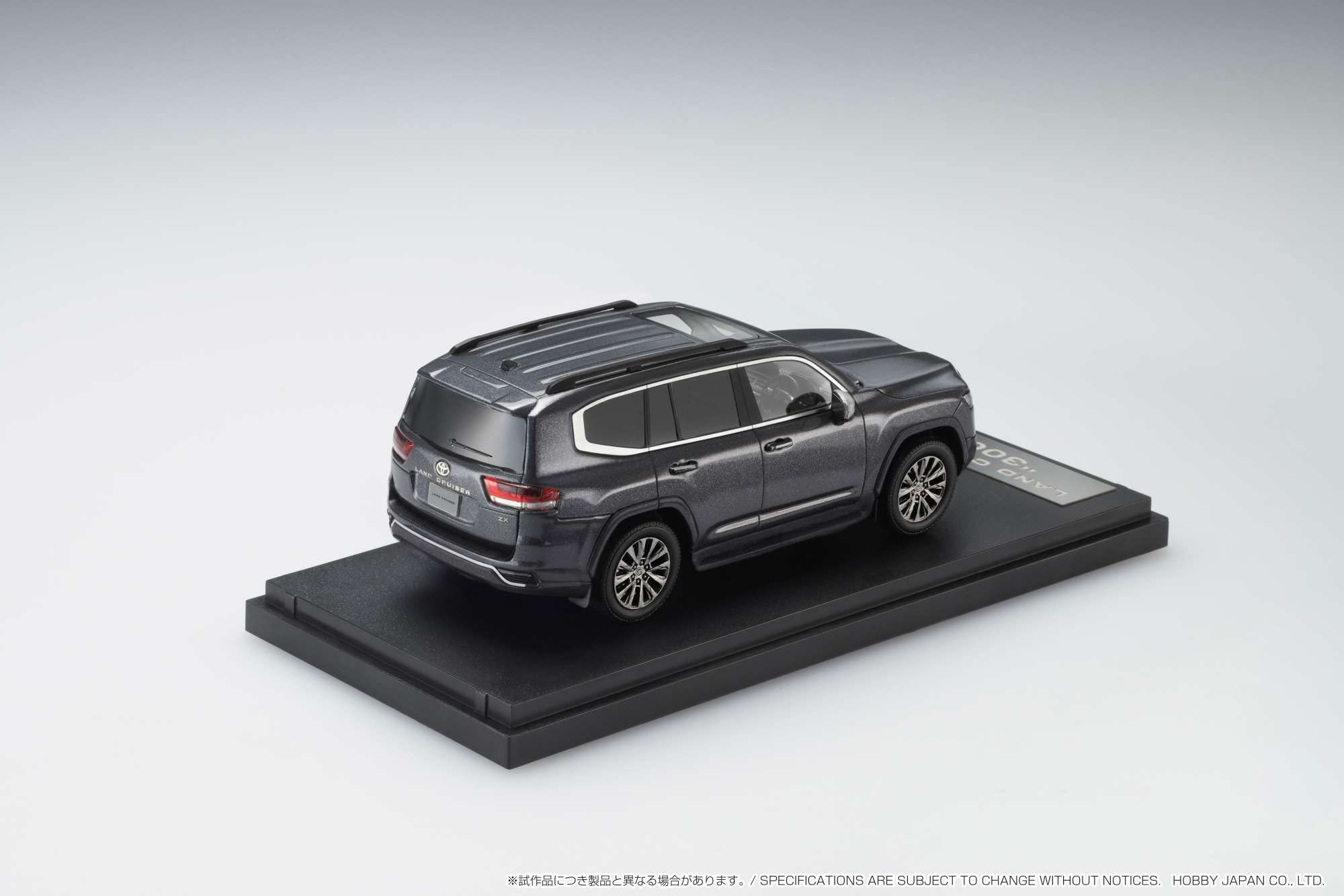 Amazon.com: 1/43 Toyota Land Cruiser (JA300W) ZX Gray Metallic