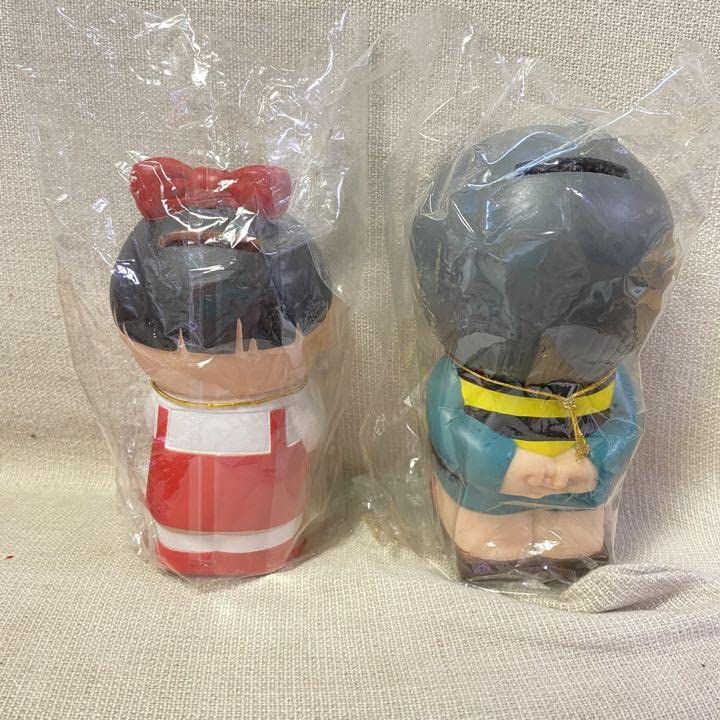 Amazon.co.jp: ゲゲゲの鬼太郎 猫娘 貯金箱 ソフビ人形 セット : おもちゃ