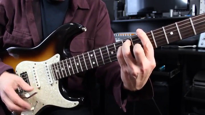 Amazon.com: Electro-Harmonix Holy Grail Neo Reverb Pedal : Musical