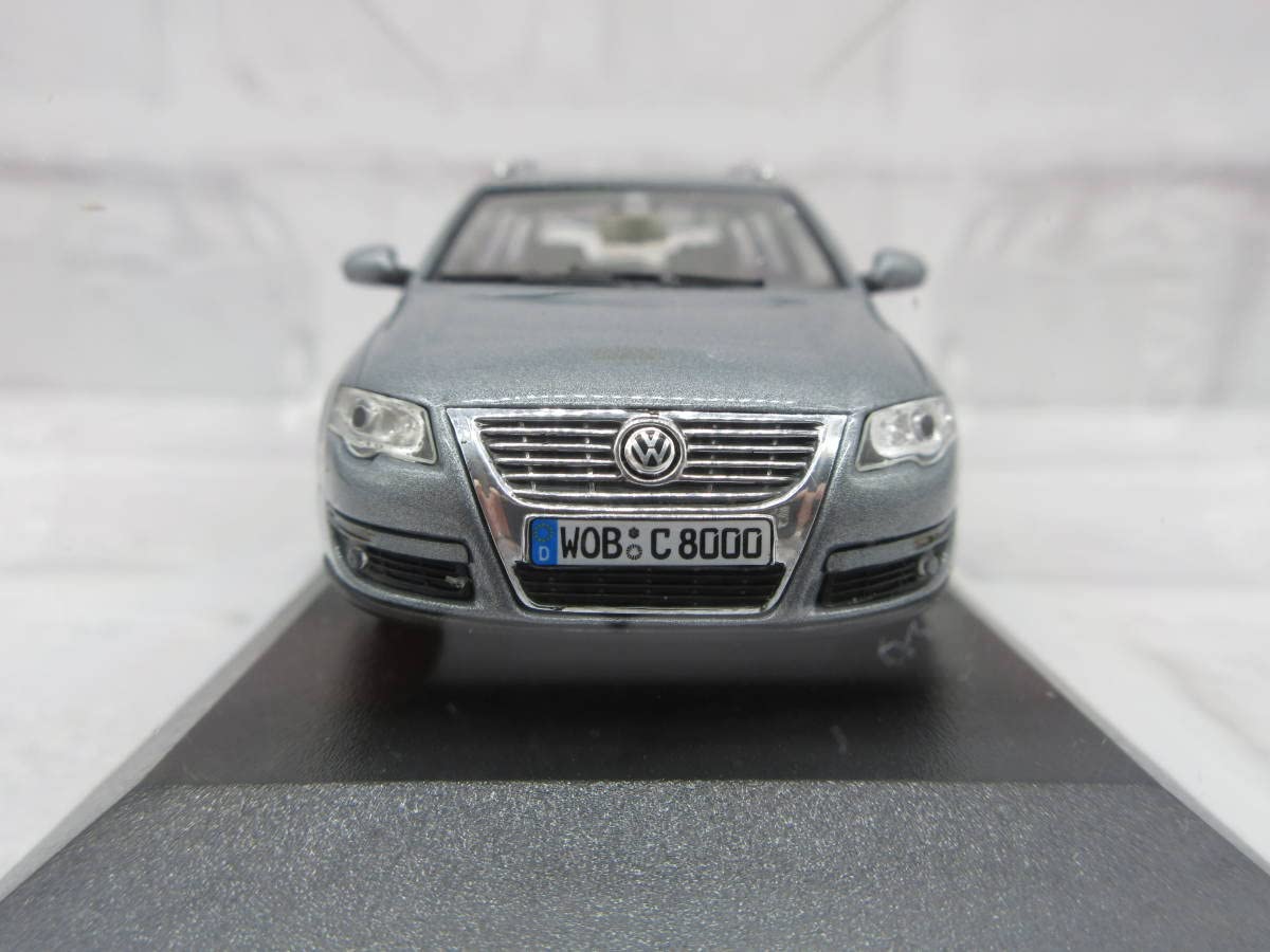 Amazon | ミニカー 1/43 フォルクスワーゲン パサート ヴァリアント