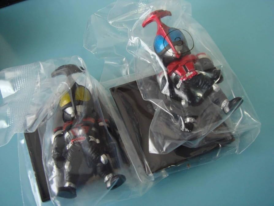 Amazon.co.jp: ライダー カブト&ダークカブト CONVERGE 54ライダー