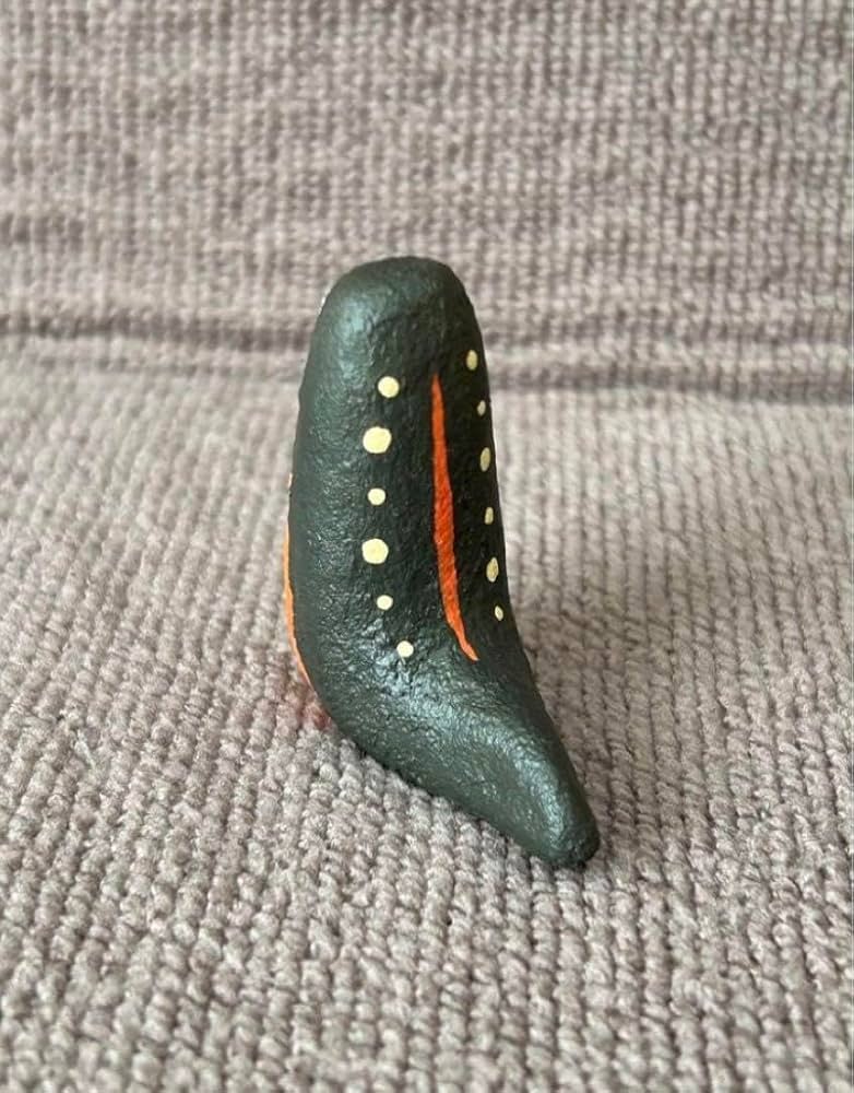 Amazon.co.jp: 岸本ウラチ シリケンイモリ 魚 ヤマトビ 沖縄 漆喰人形