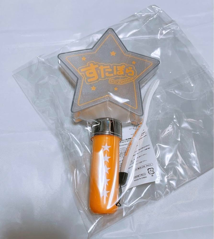 Amazon.co.jp: すたぽら 星型ペンライト : 産業・研究開発用品