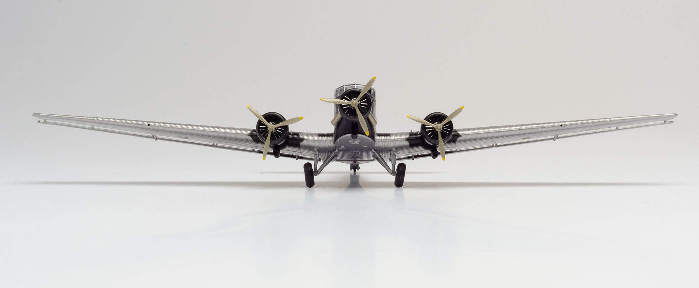 Amazon | ヘルパ 1/200 JU-52/3m ルフトハンザ航空 D-AQUI 19040 完成
