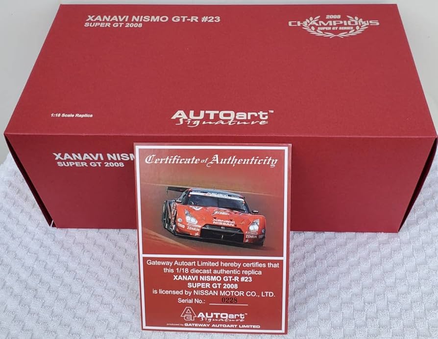 Amazon | シグネチャー Aa 1/18 オートアート ニッサン GT-R XANAVI