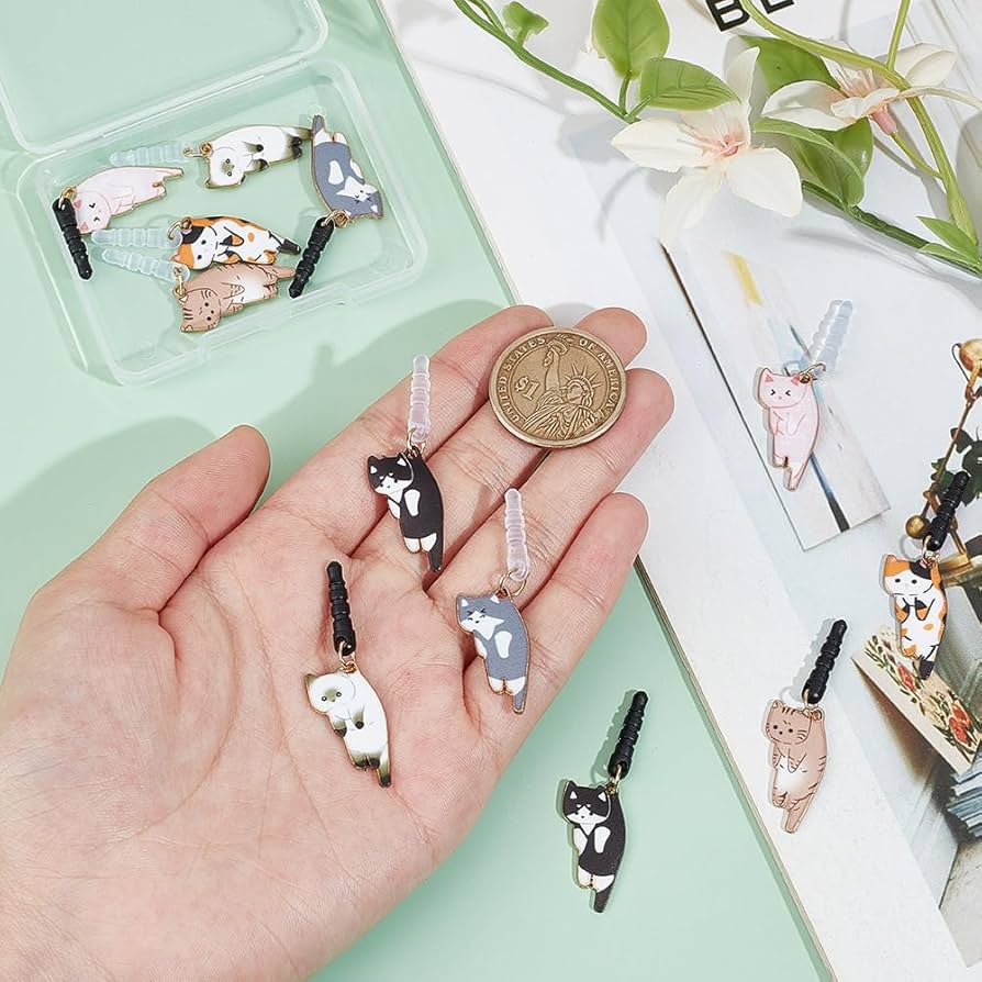 Amazon | OLYCRAFT 12個 イヤホンジャックカバー チャーム付き 3.5mm