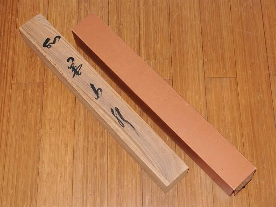 Amazon.co.jp: 【真作】森田梅泉（作）「水墨山水」軸掛軸山水図肉筆共