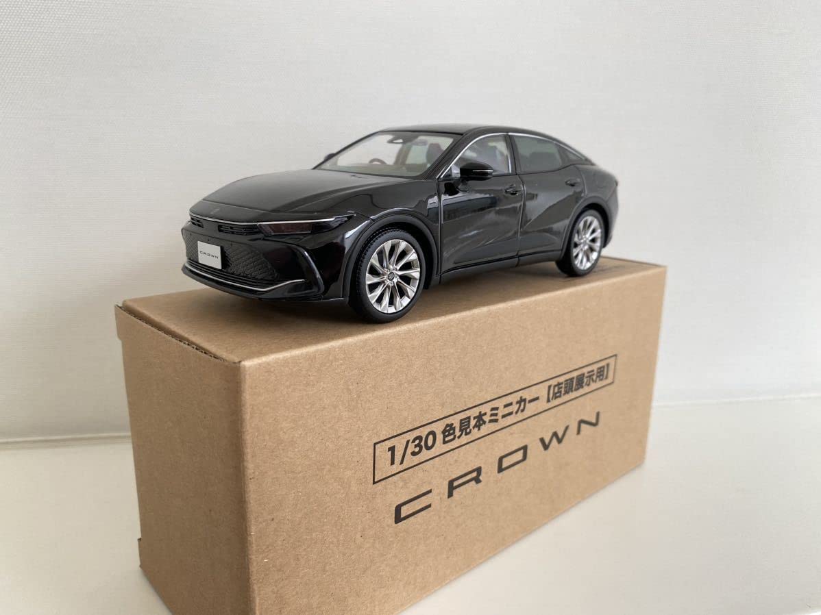 Amazon | トヨタ 新型 クラウン クロスオーバー ミニカー 1 30 202