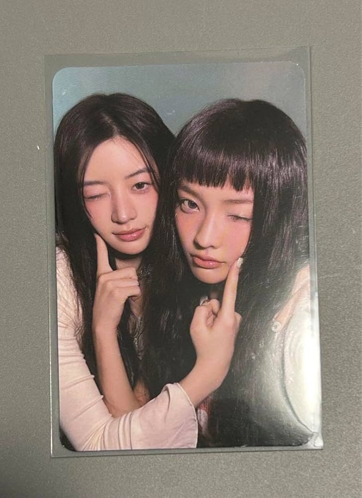 Amazon.co.jp: ILLIT アイリット グッズ US限定 ユニットトレカ