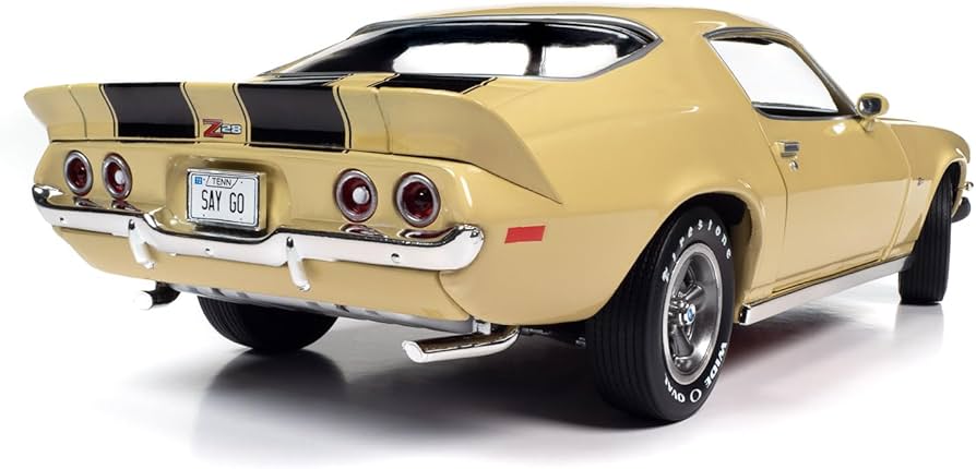 Amazon.co.jp: American Muscle 1972 シボレー カマロ Z/28 RS 1:18