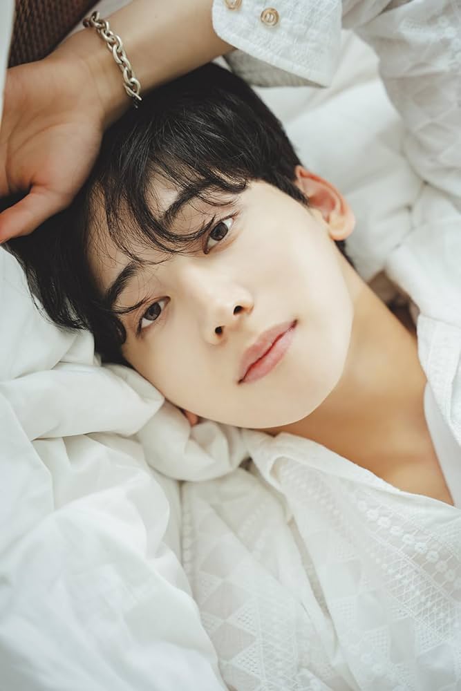 YUMEKI 1st PHOTO BOOK ON STAGE | YUMEKI, 佐藤 俊斗 |本 | 通販 | Amazon