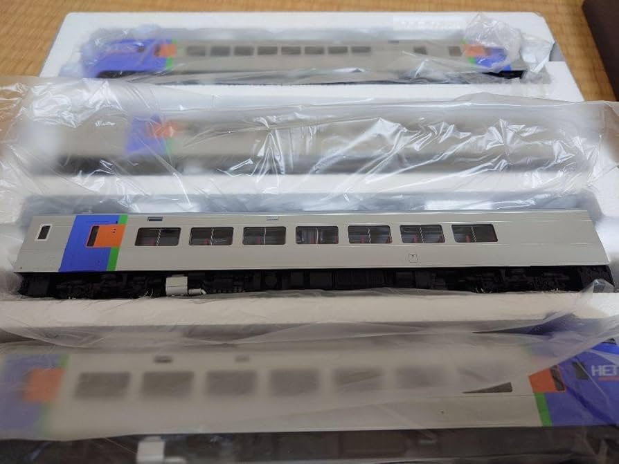 TOMIX HO-9097 キハ261 HET261ロゴ限定品 基本+増結2両 TOMIX HO-