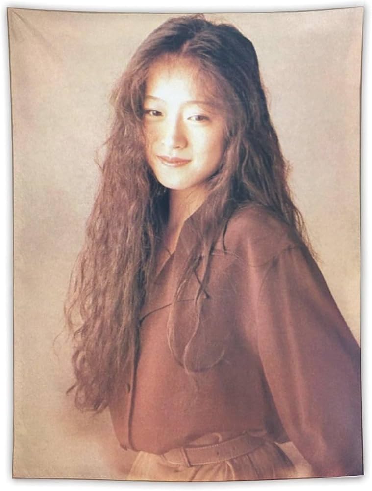 Amazon.co.jp: 中森明菜 タペストリー 吊り下げ ウォール